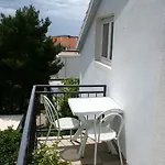 With Parking Space Orebic, Peljesac - 266 * أوروبيتش