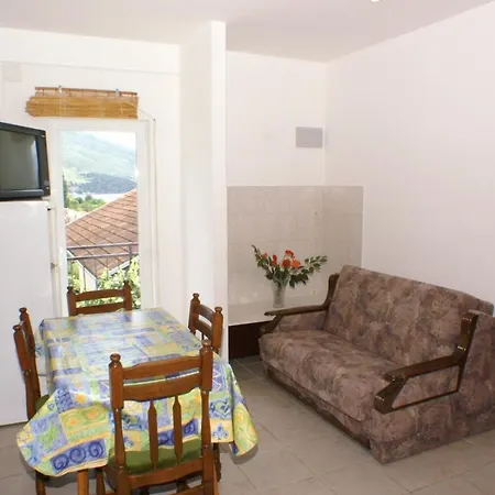 Apartments With Parking Space Orebic, Peljesac - 266 *
